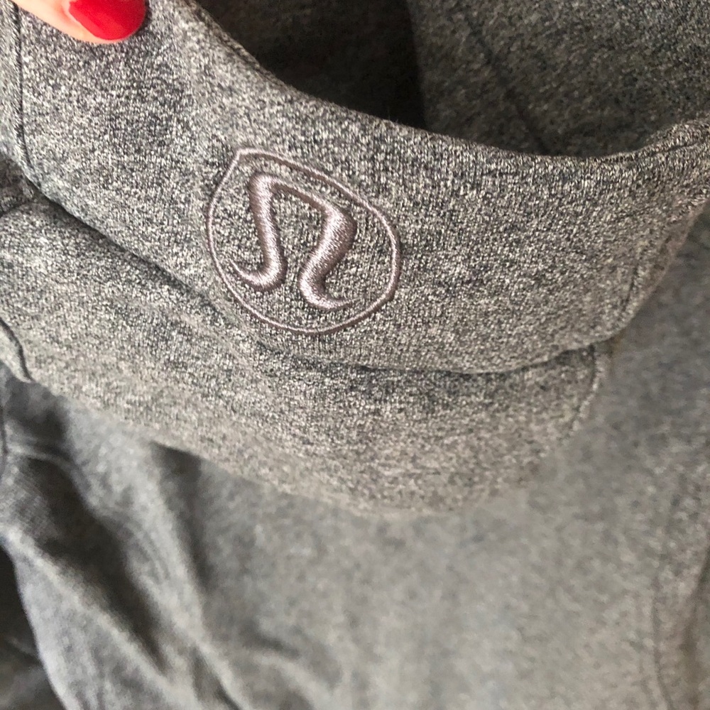 Lululemon Scuba Full Zip 6 Charcoal Grey